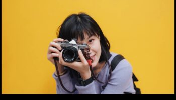 Artă digitală: aparate foto cu filtre creative și moduri artistice