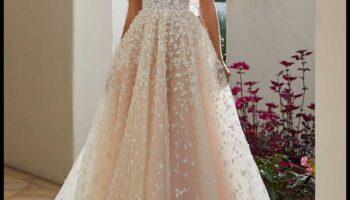 Radiant în timp: rochii de mireasă atemporale care orbiesc